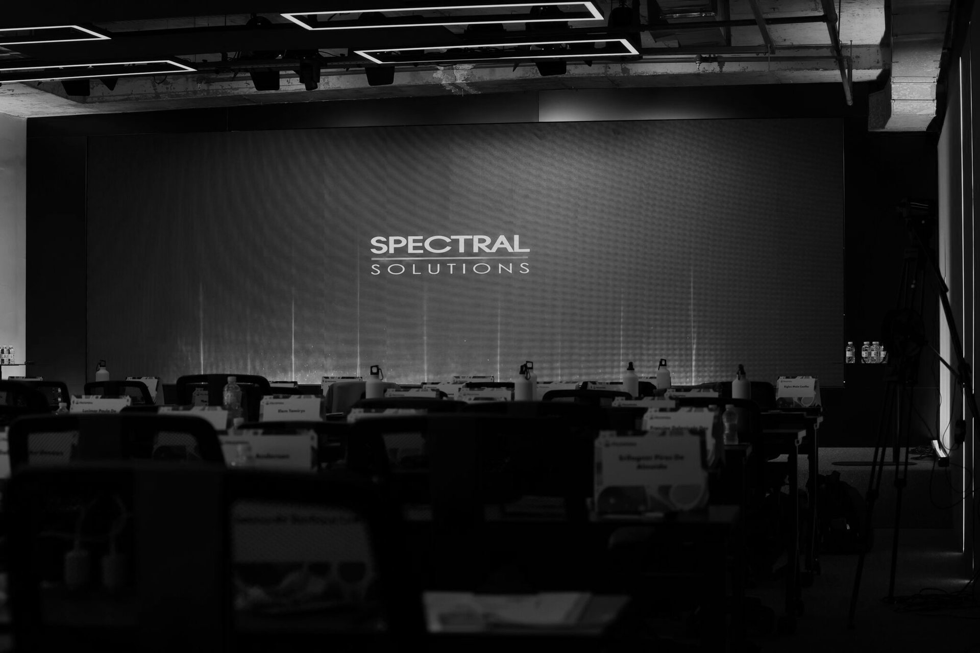 Painel de LED P2 widescreen no auditório